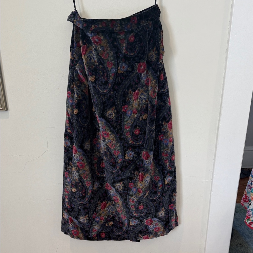 Elegant Floral A-Line Skirt